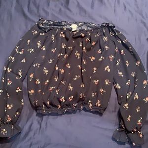 Arizona Jean Co Size M Long Sleeve Top
